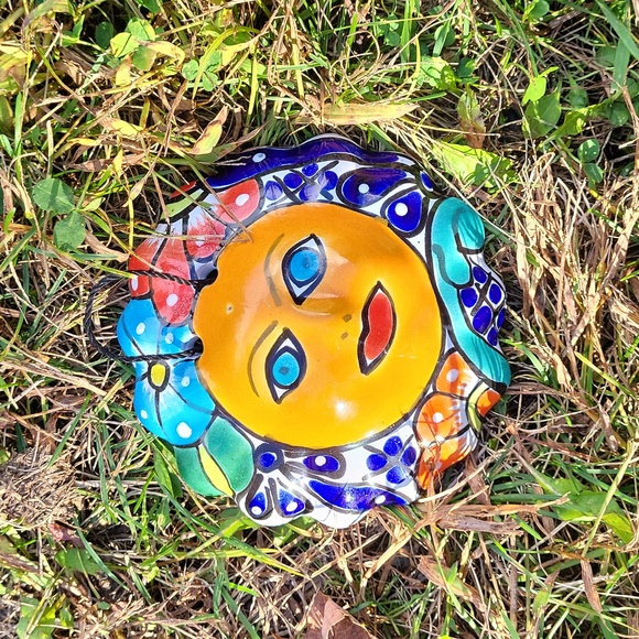 Talavera Red Clay Pottery Floral Sun Round Wall Hanging Made in Mexico - Picture 10 of 12